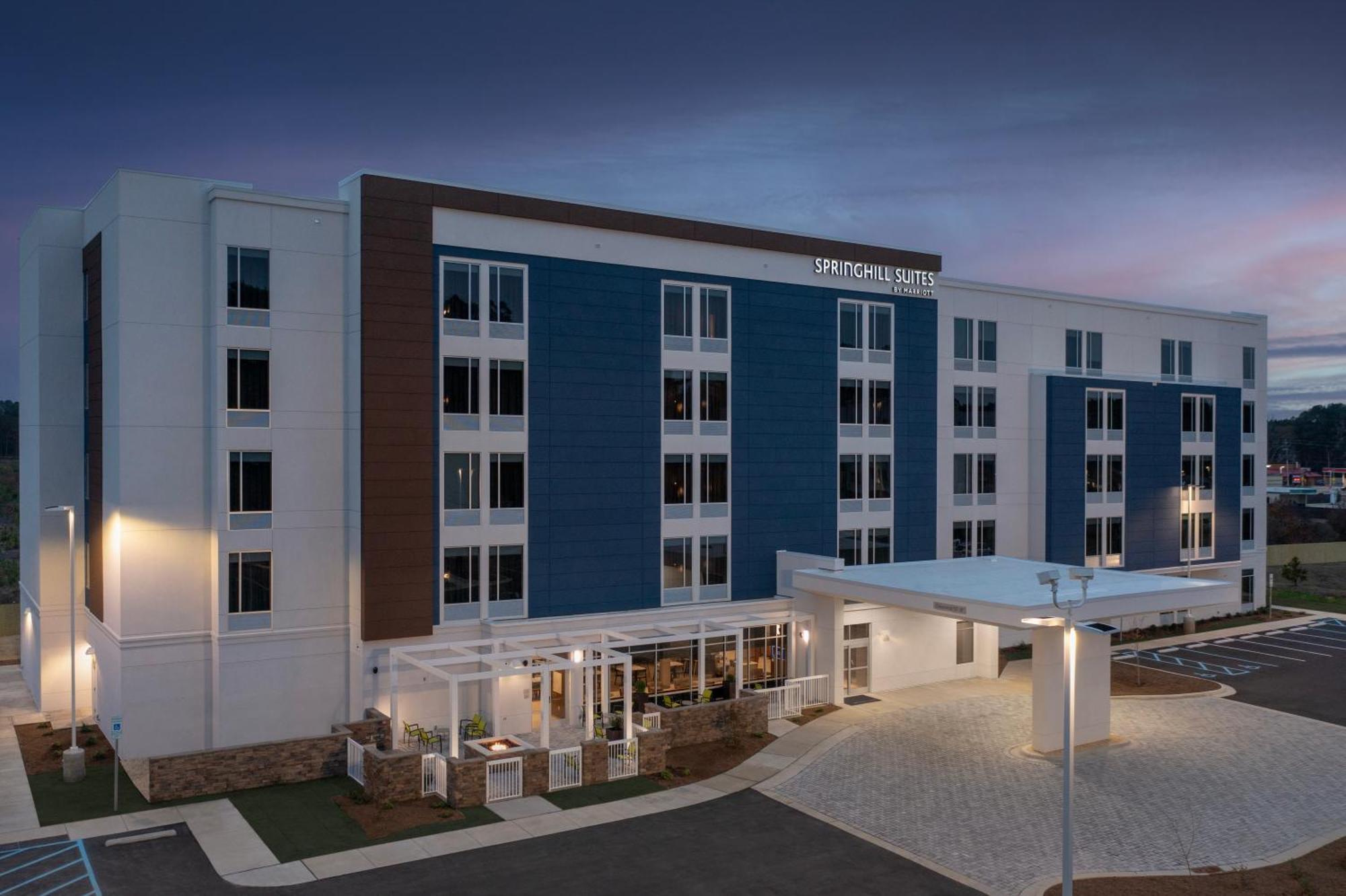 Springhill Suites By Marriott Fayetteville I-95 Zewnętrze zdjęcie